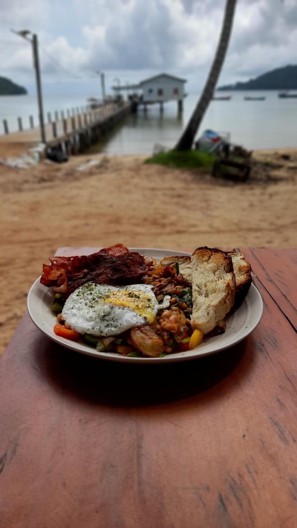 Bong'S Guesthouse M'Pai Bay Koh Rong Sanloem Dış mekan fotoğraf