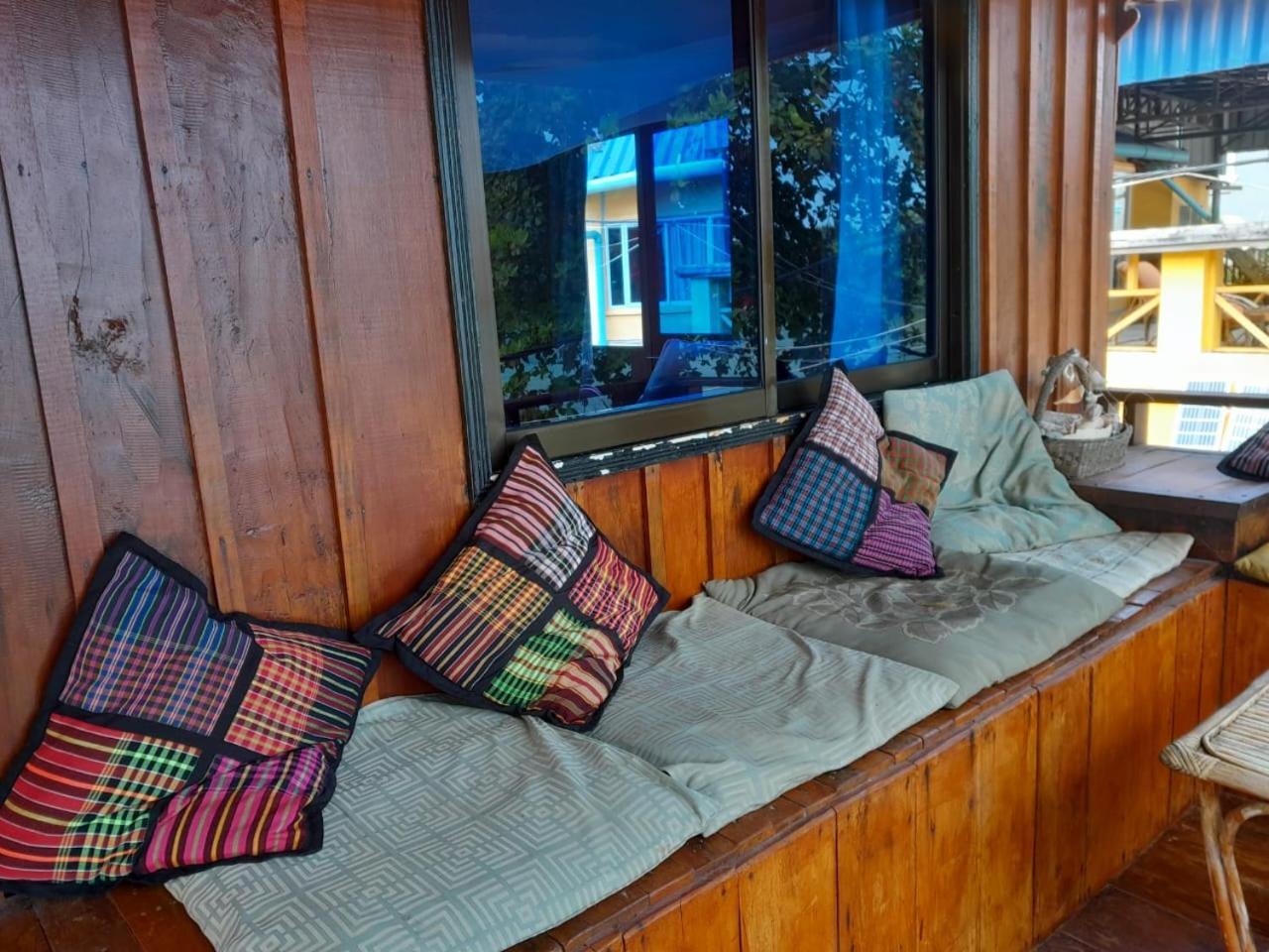 Bong'S Guesthouse M'Pai Bay Koh Rong Sanloem Dış mekan fotoğraf