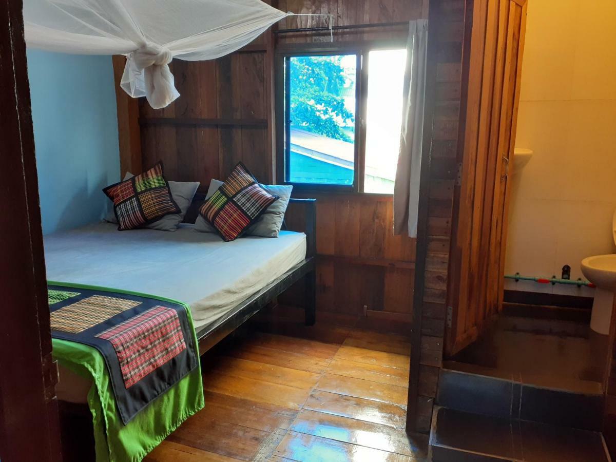 Bong'S Guesthouse M'Pai Bay Koh Rong Sanloem Dış mekan fotoğraf